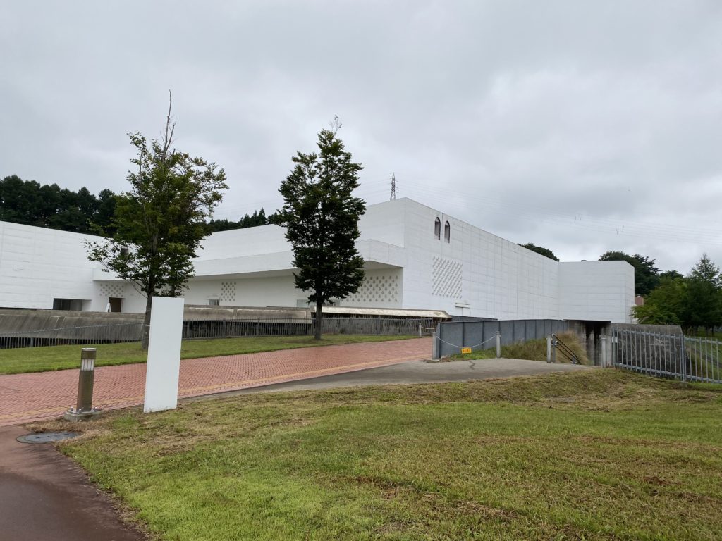 アートを巡る旅　in 青森（２）青森県立美術館